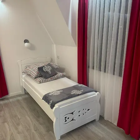 Tatrzanski & Villa *